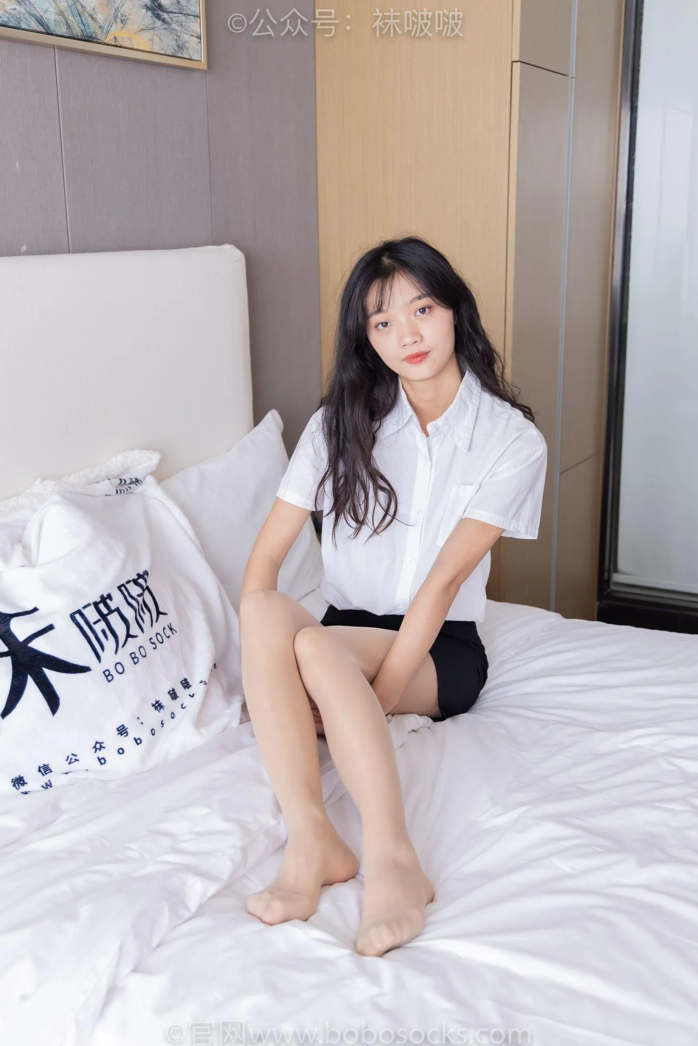 [BoBoSocks袜啵啵]NO.071 涵涵-OL制服、高跟鞋、肉丝 [145P]插图4